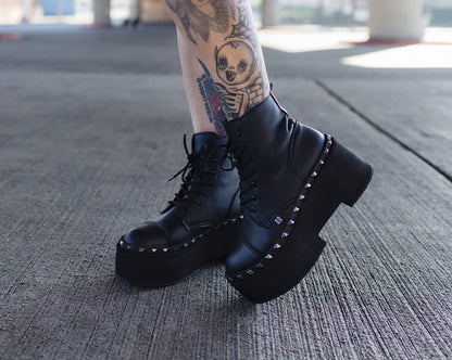 A3333 Black TUKskin 7-Eye Dino Flat Boot - T.U.K. Shoes