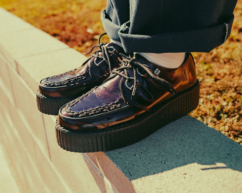 V3246 Burgundy Crinkle Patent Viva Mondo Creeper - T.U.K. Shoes