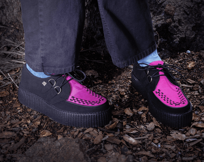V3183 Black & Neon Pink Viva Mondo Creeper - T.U.K. Shoes