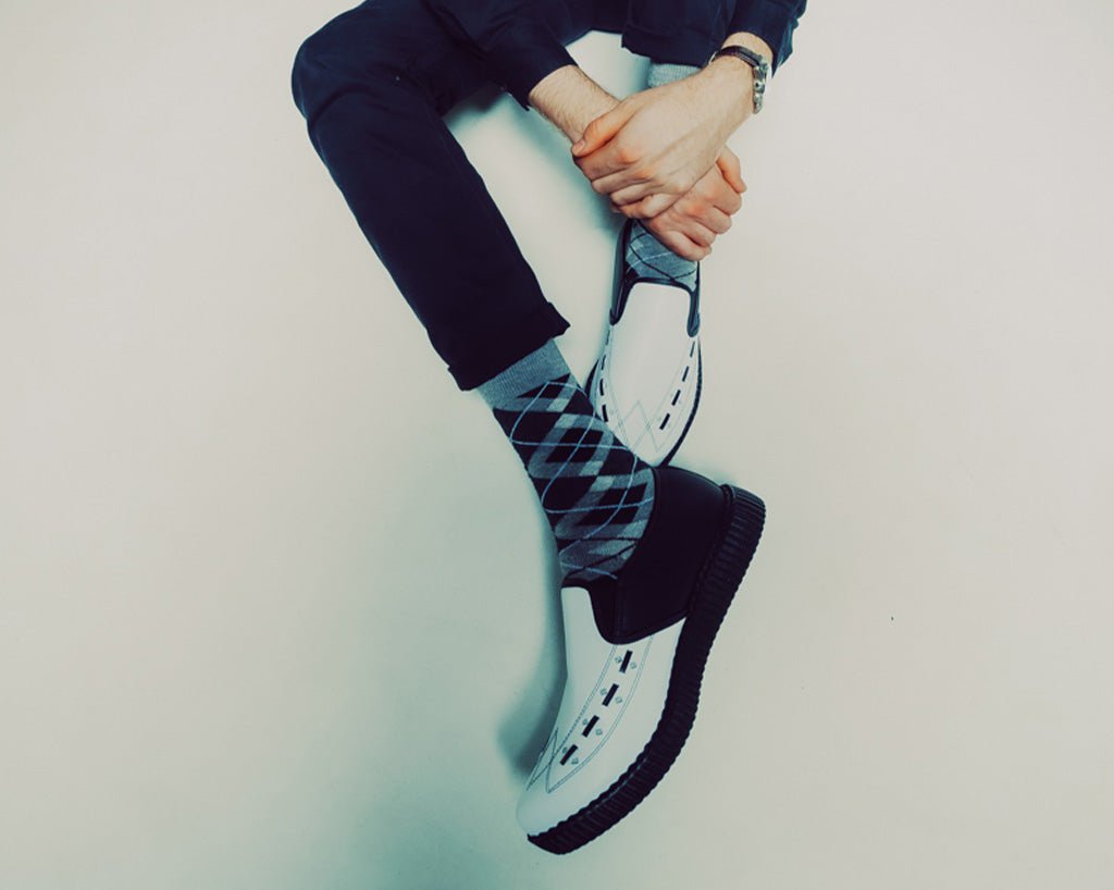 A3206 Black & White Slip-On Creeper - T.U.K. Shoes