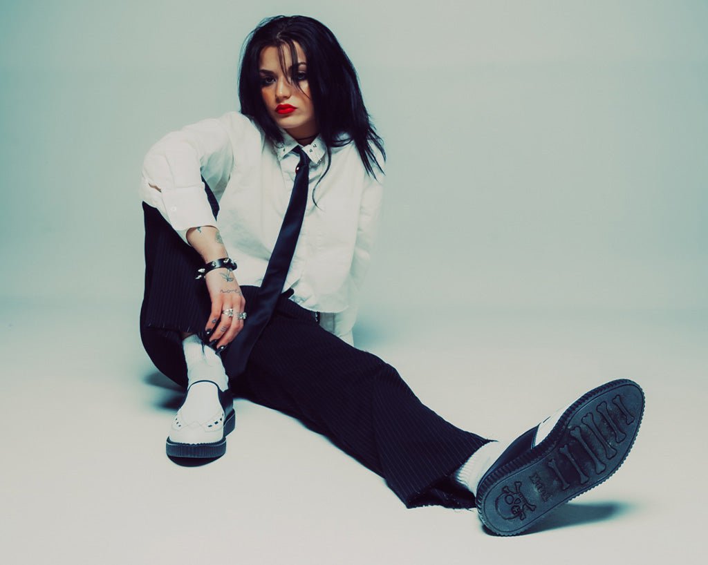 A3206 Black & White Slip-On Creeper - T.U.K. Shoes