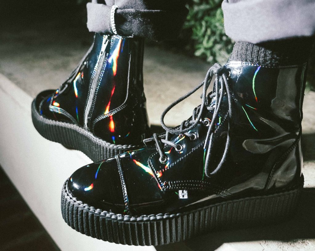 V3237 Black Haze TUKskin™ Viva Mondo Boot - T.U.K. Shoes