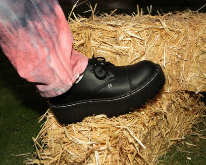A3222 Black Cap Toe Double Decker Brogue - T.U.K. Shoes