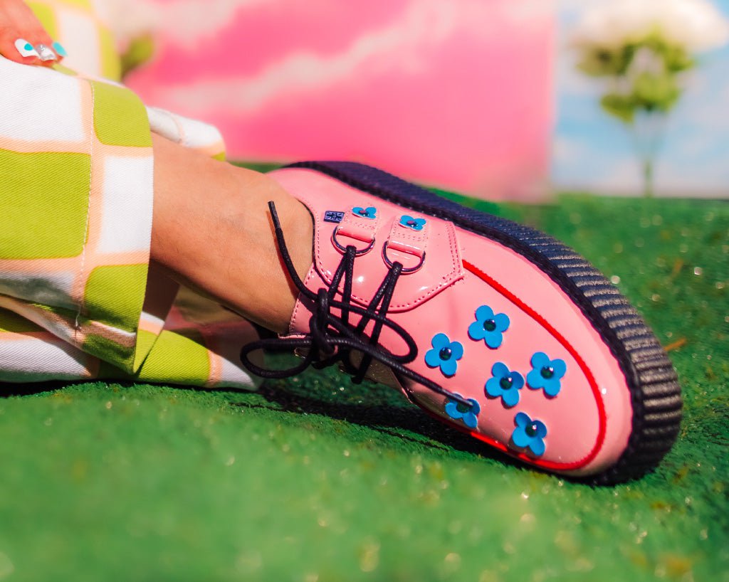 V3130 Pink & Blue Patent Flower Viva Mondo Creeper - T.U.K. Shoes