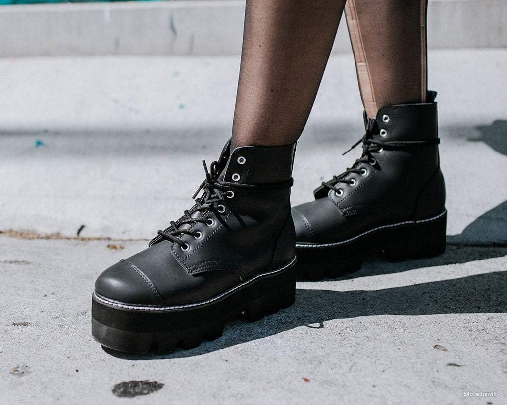 A9670 Black 7-Eye Dino Lug Sole Boot - T.U.K. Shoes